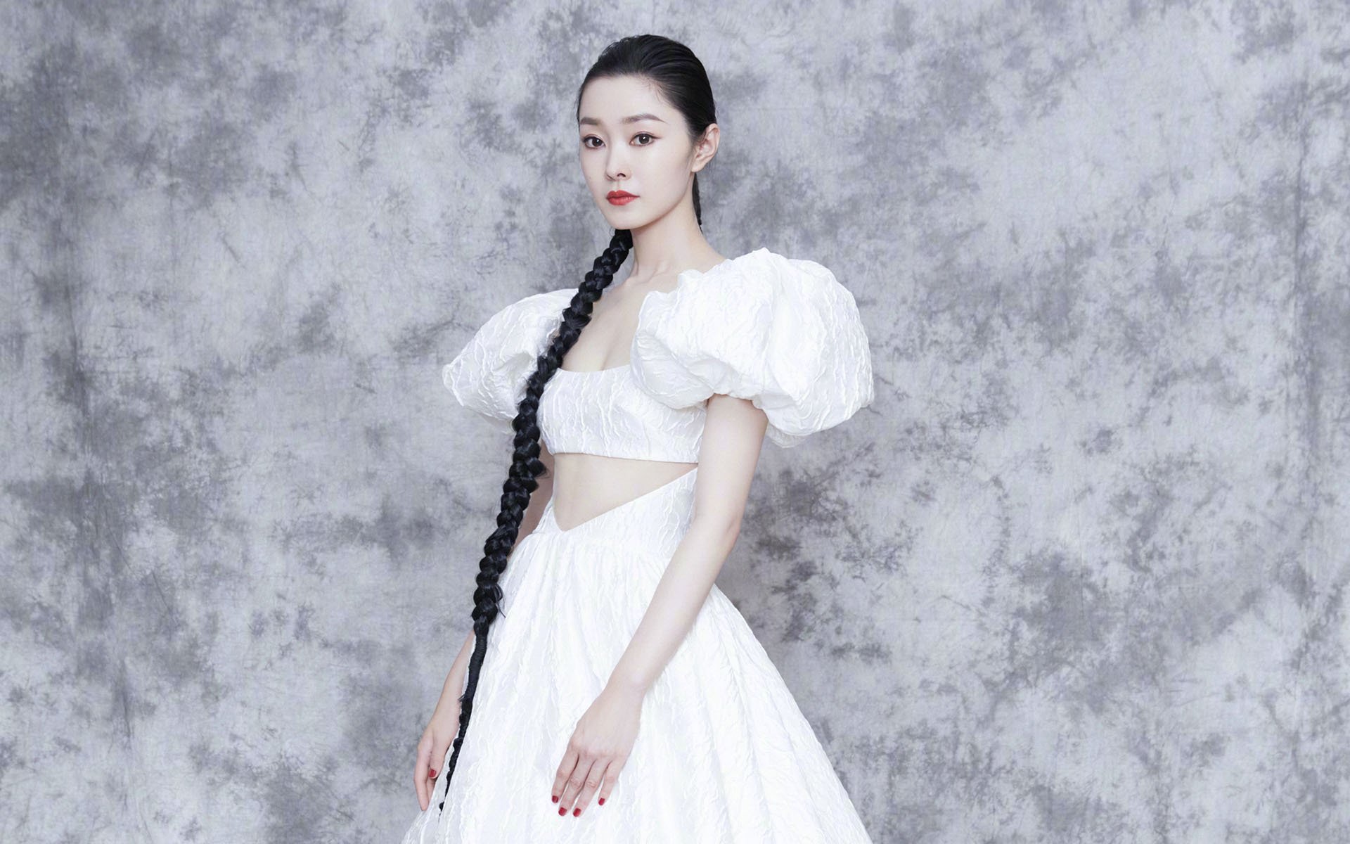 开云体育中国官网-“西甲明星联袂上演精彩大戏：攻防战精彩纷呈”，西甲著名球员